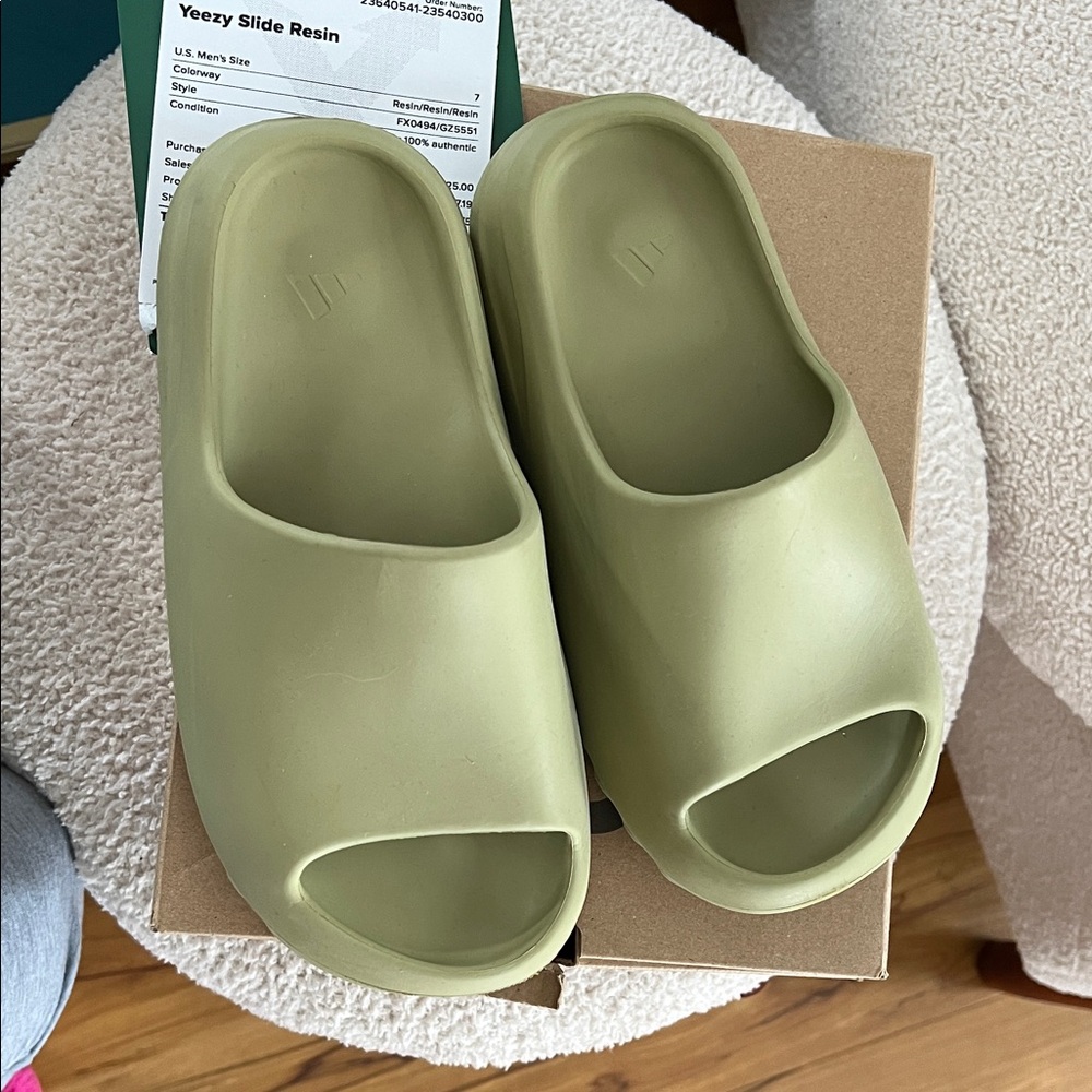 Yeezy Slide Olive Green Footwear